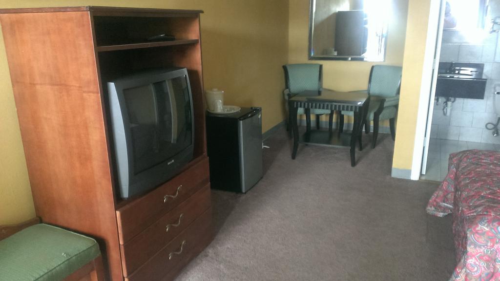 Naugatuck Motor Lodge Bilik gambar